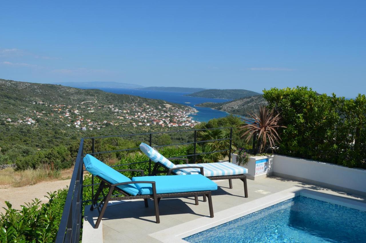 View Villas Collection Vinisce Exterior photo